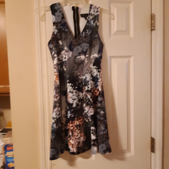 Topshop dress - Picture 2 of 6